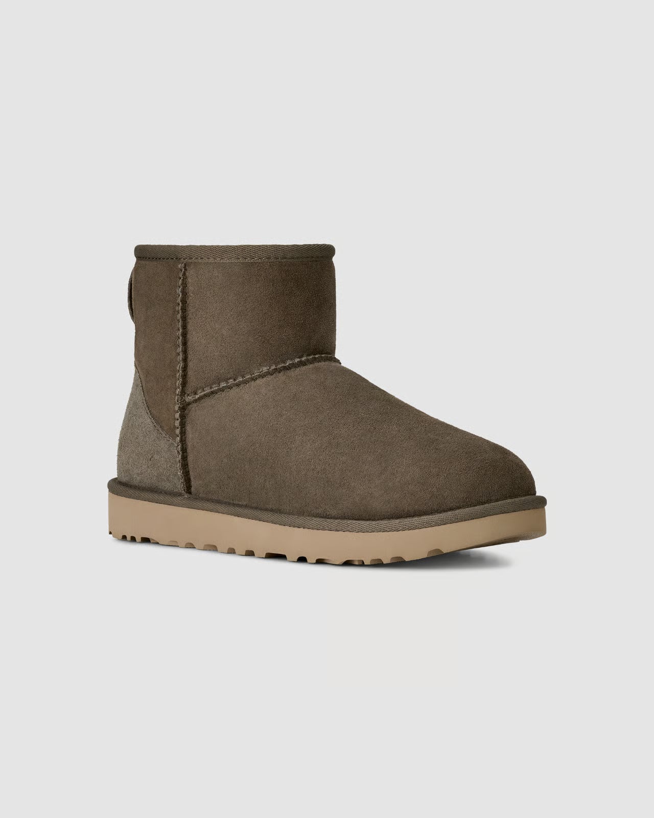UGG Classic Mini II