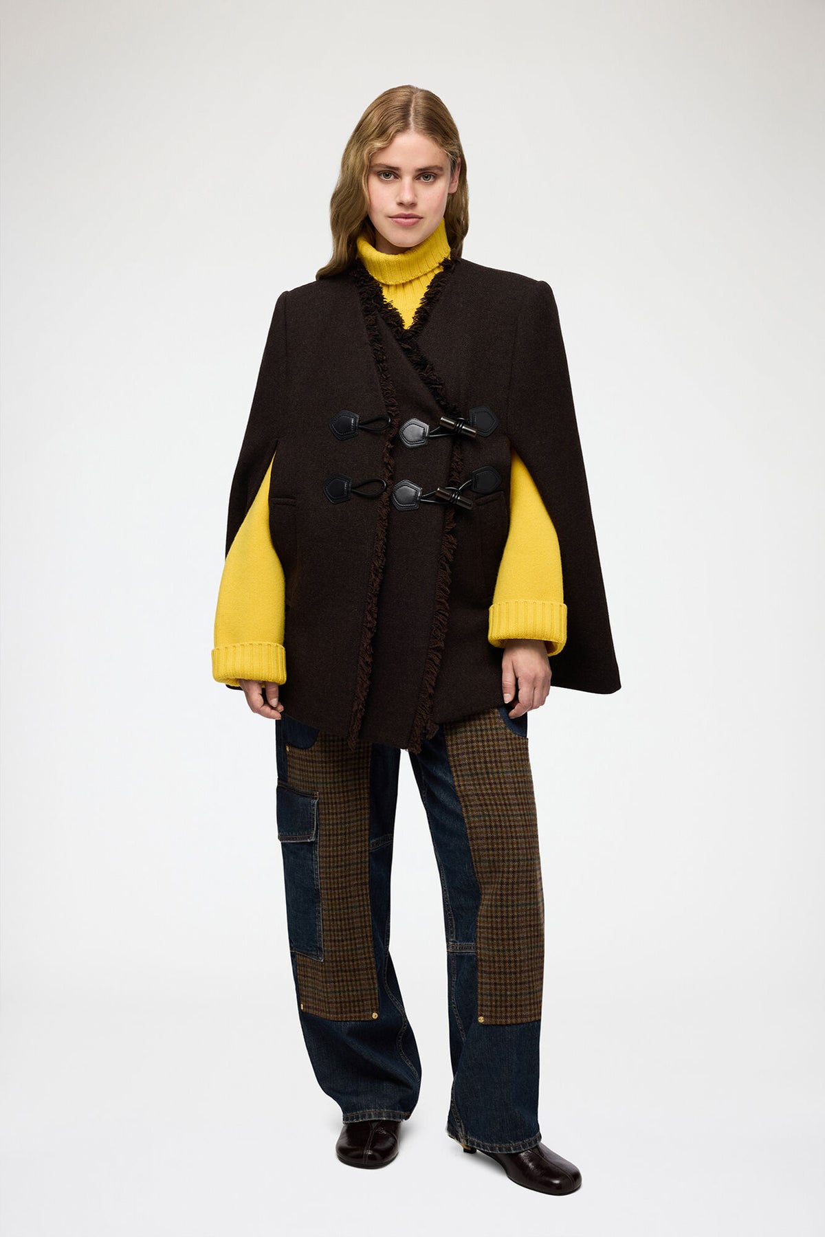 Cape en laine marron