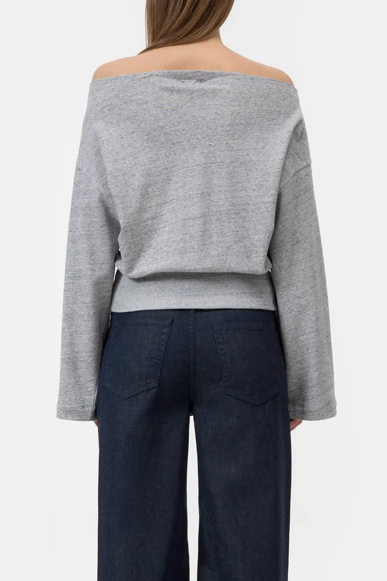 Sweat off-shoulder