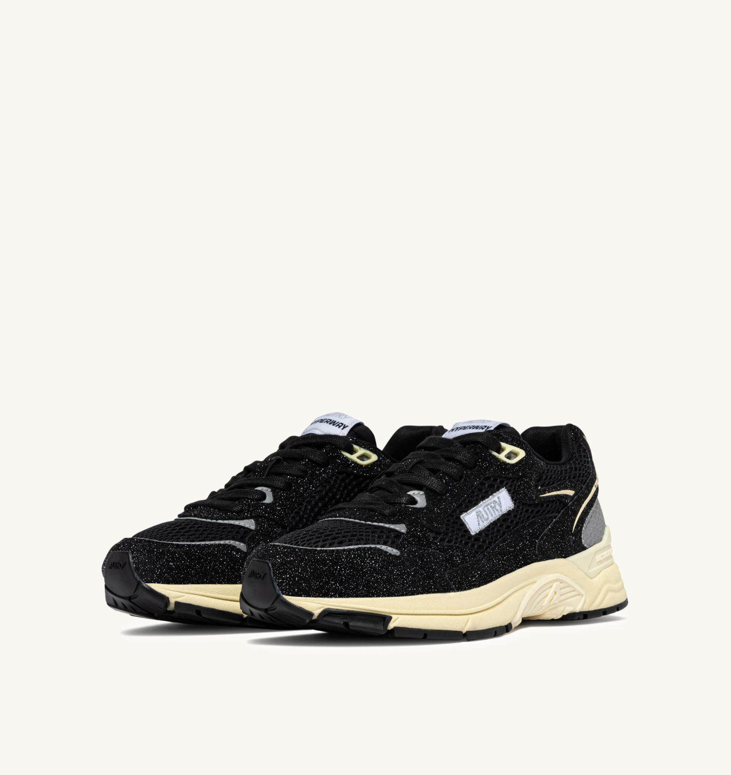 Baskets Hyperway Low Wom Black Silver