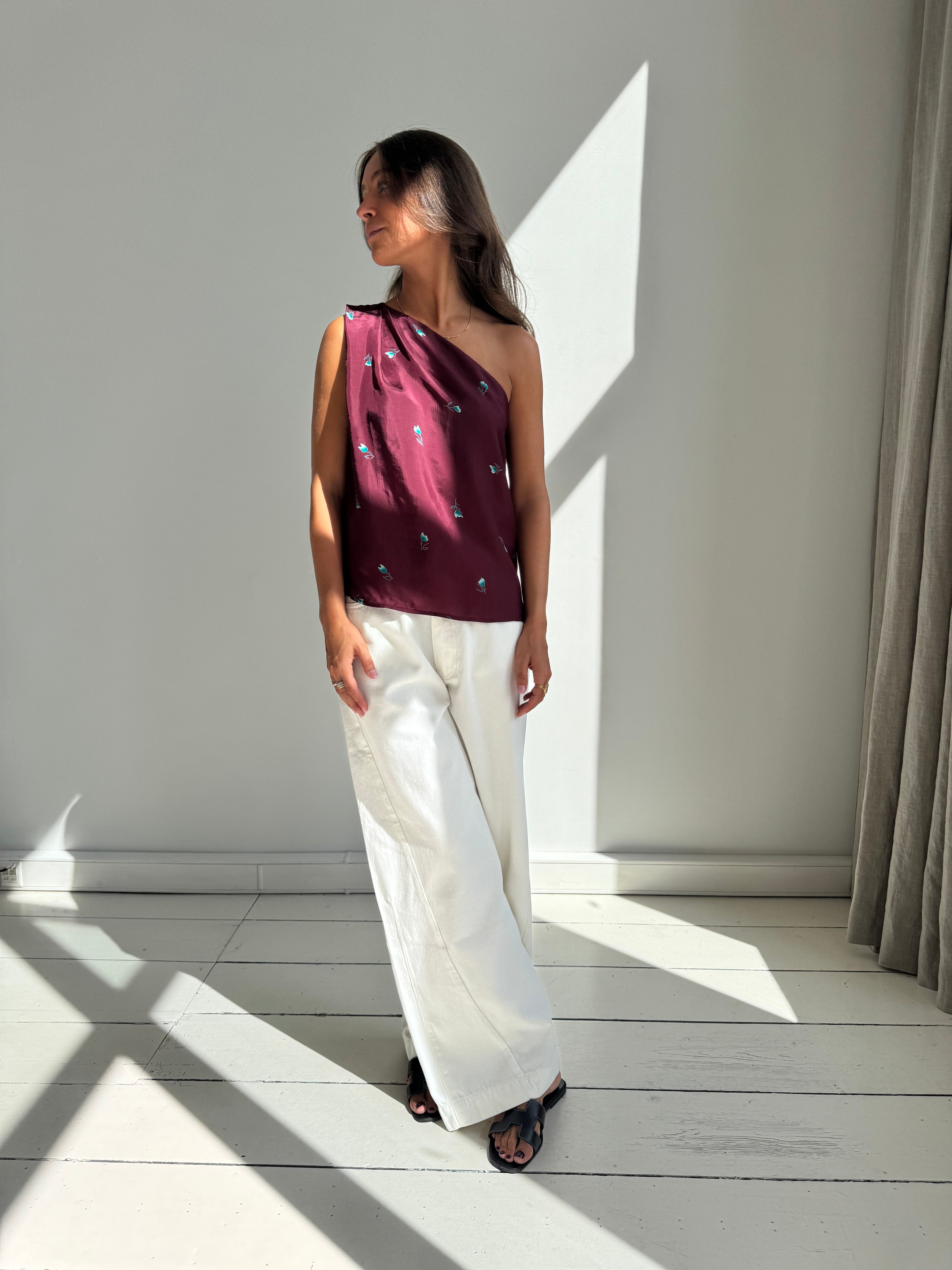 Top asymétrique Salome