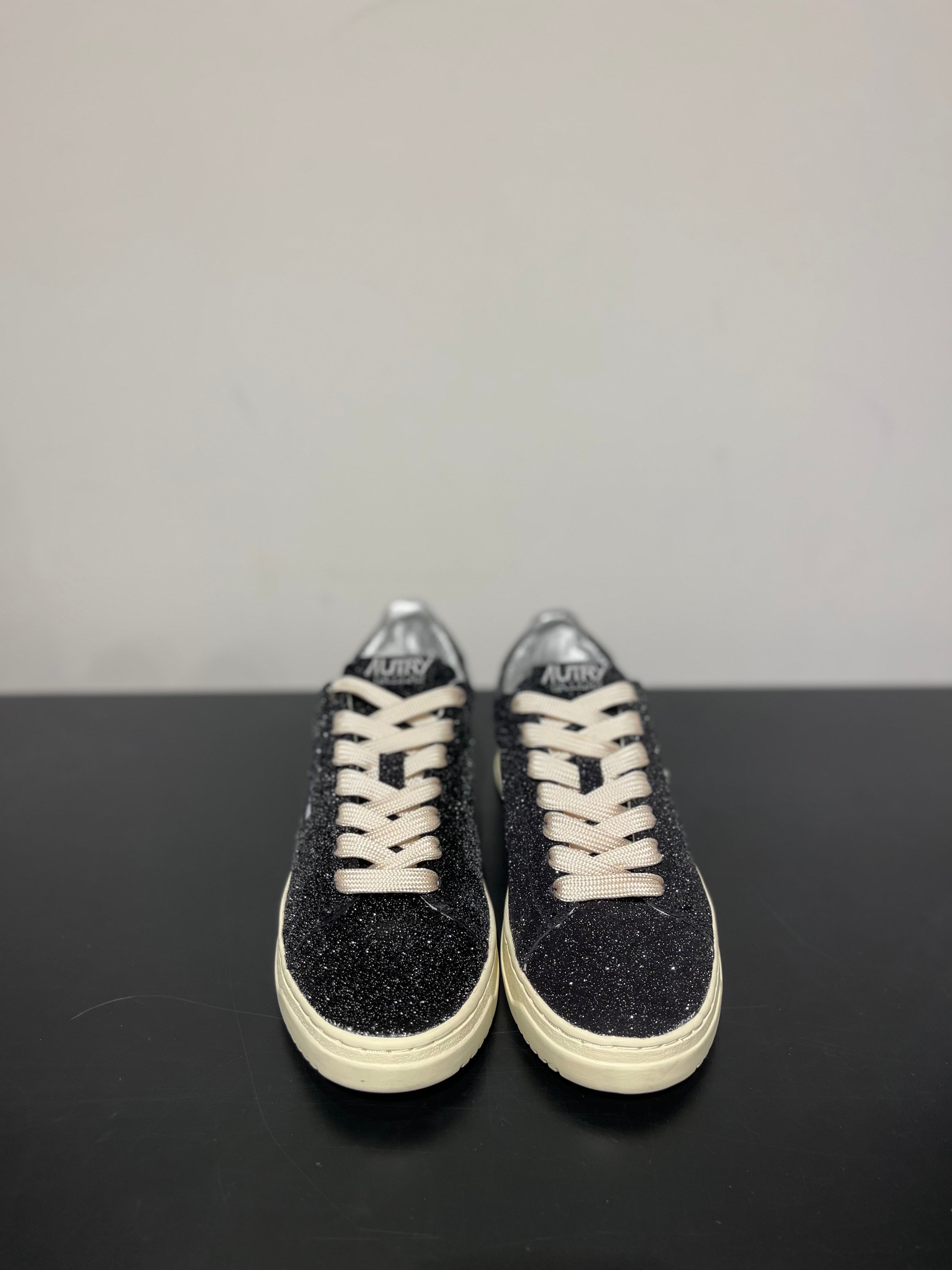 Baskets Dallas Low noir