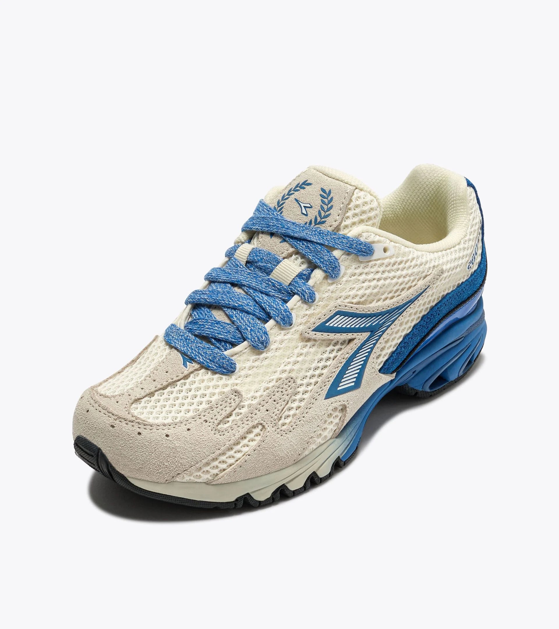 Baskets Mythos Propulsion Shade