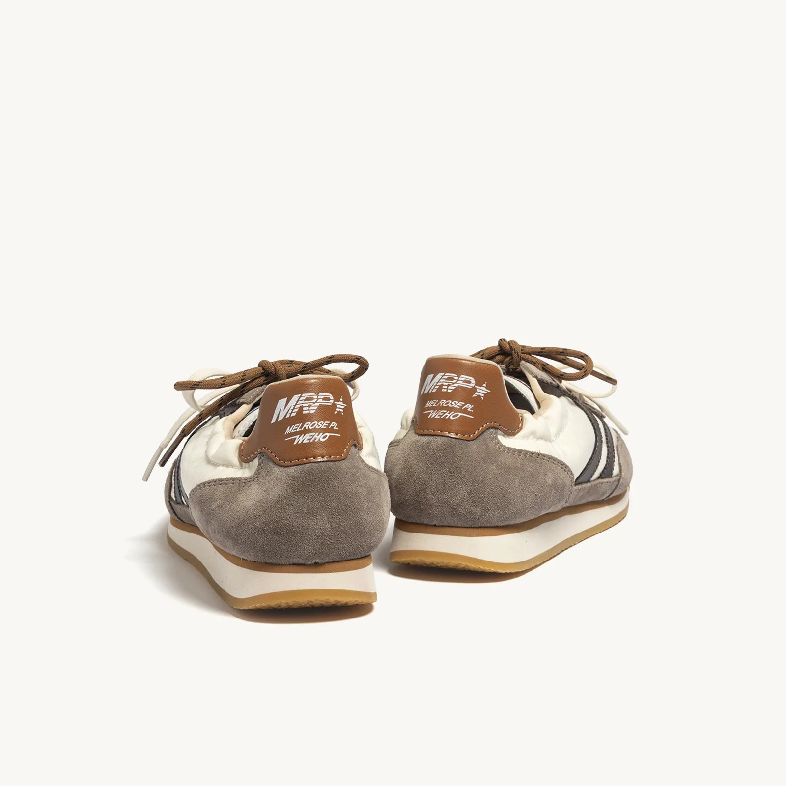 Sneakers PURE