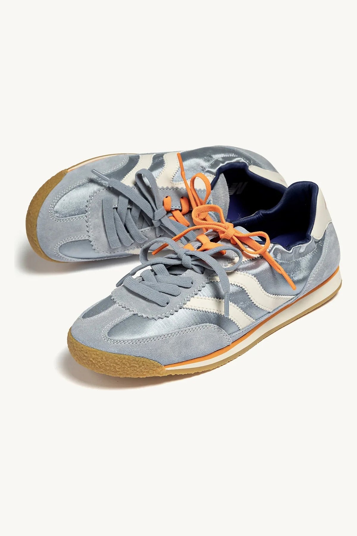 Sneakers PURE
