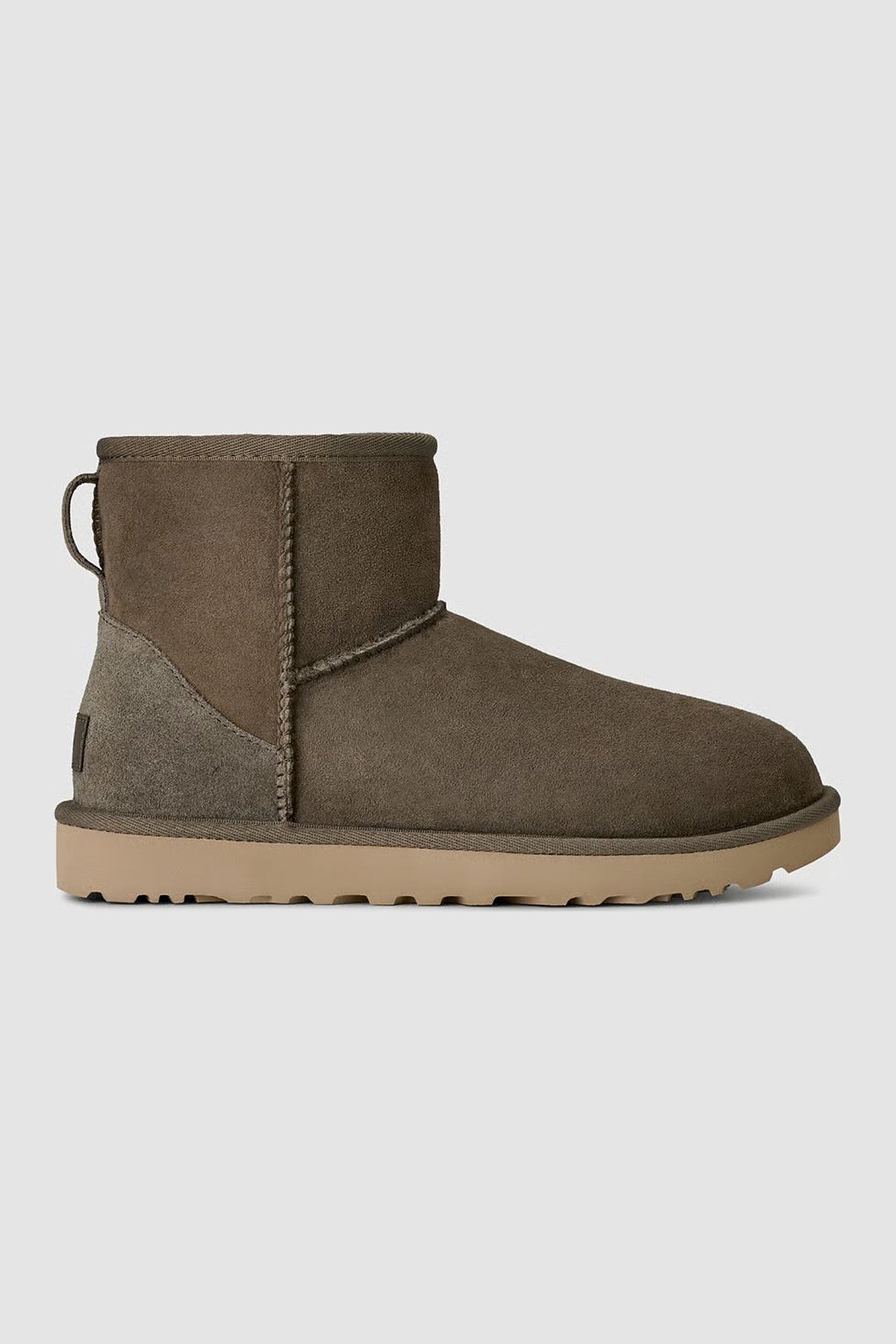 UGG Classic Mini II