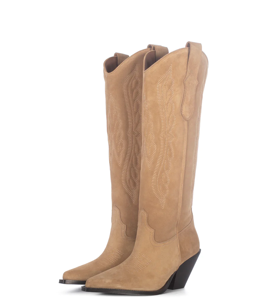 BUFALO SANTIAGS-LAARZEN