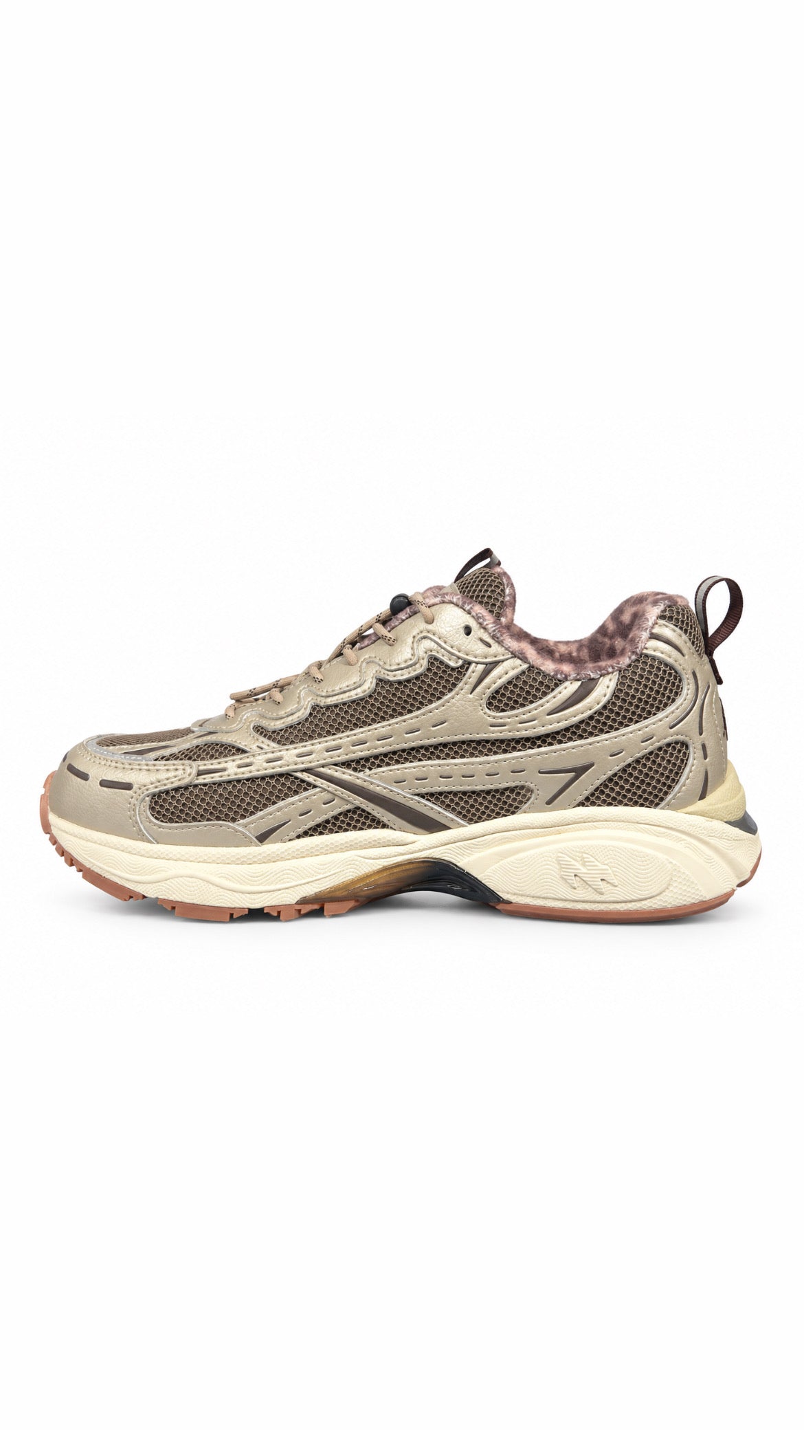 Retro running sneakers