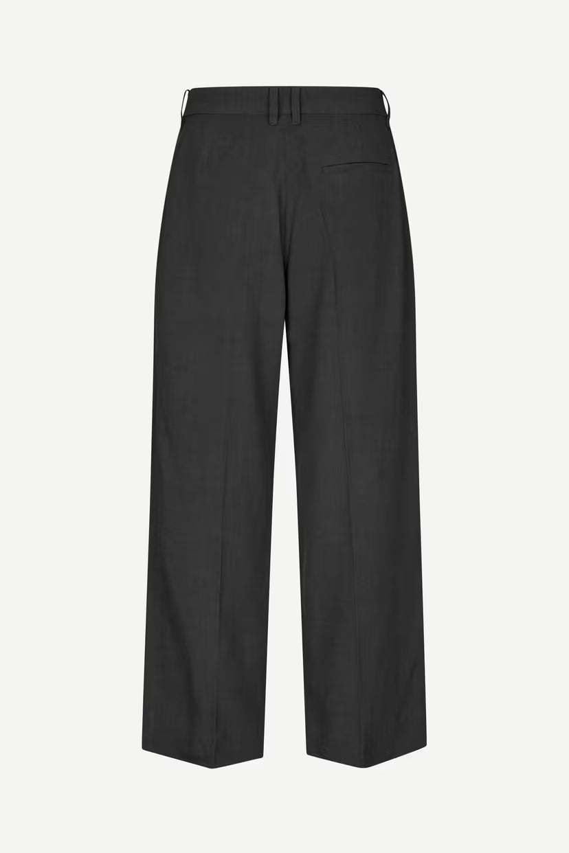 Short long SARAMONAS