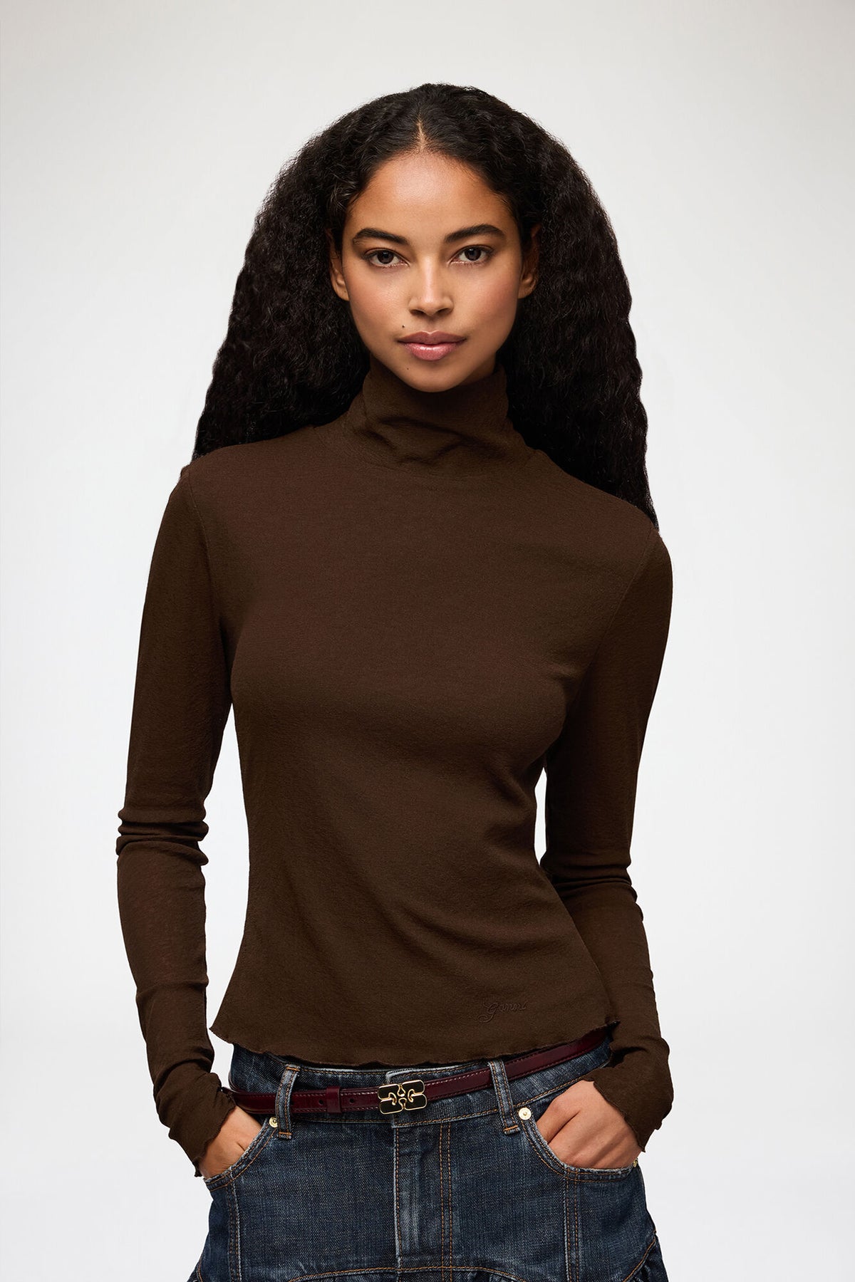 Pull col roulé