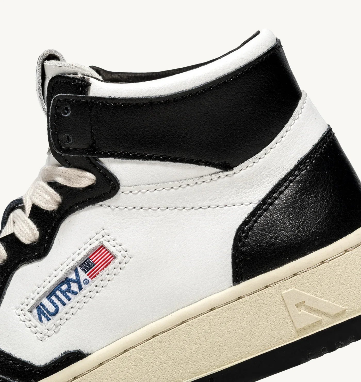 Baskets Medalist Mid noir