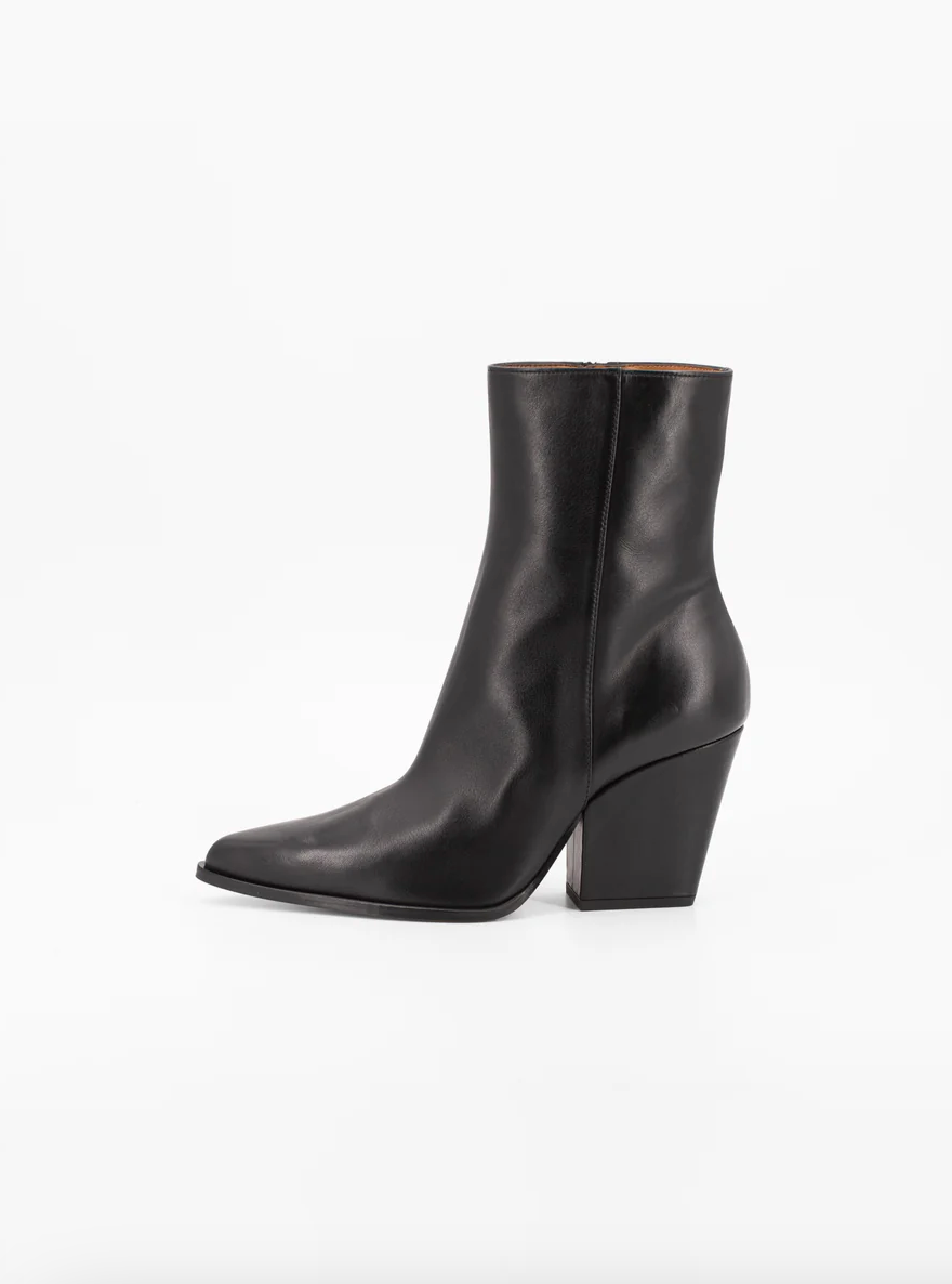 Boots LUCIANA