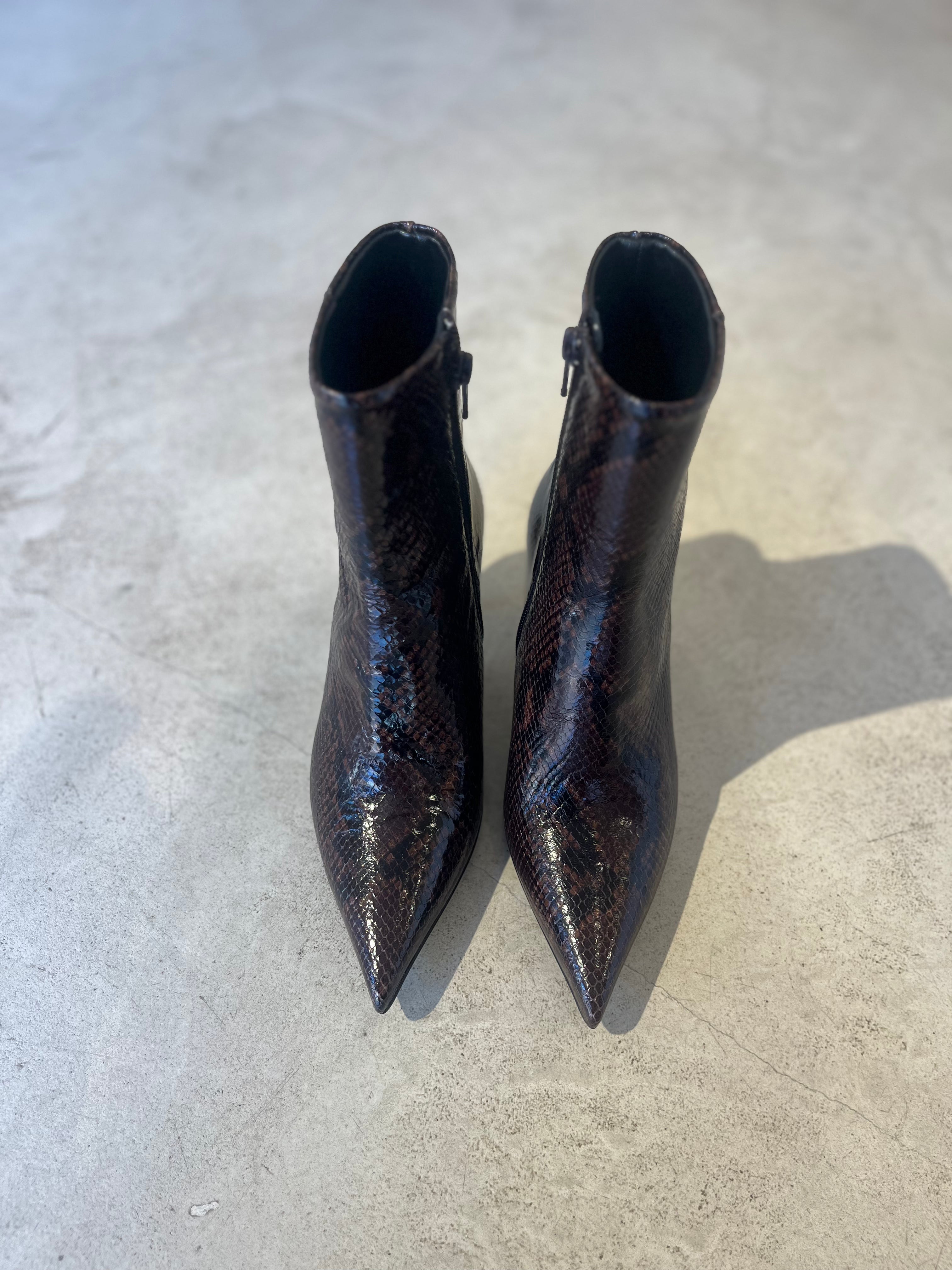 Boots python AFREN