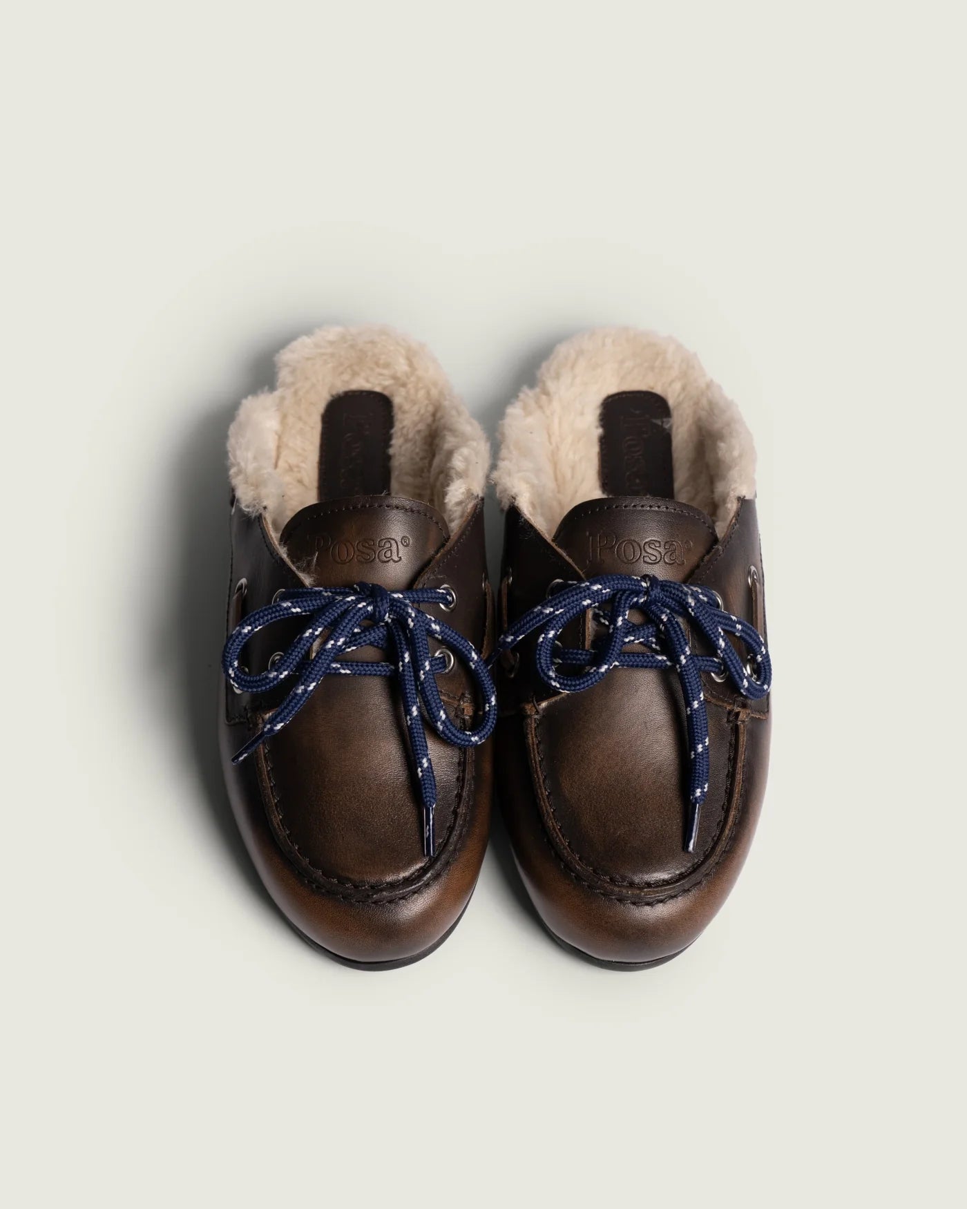 Mules en cuir fourées