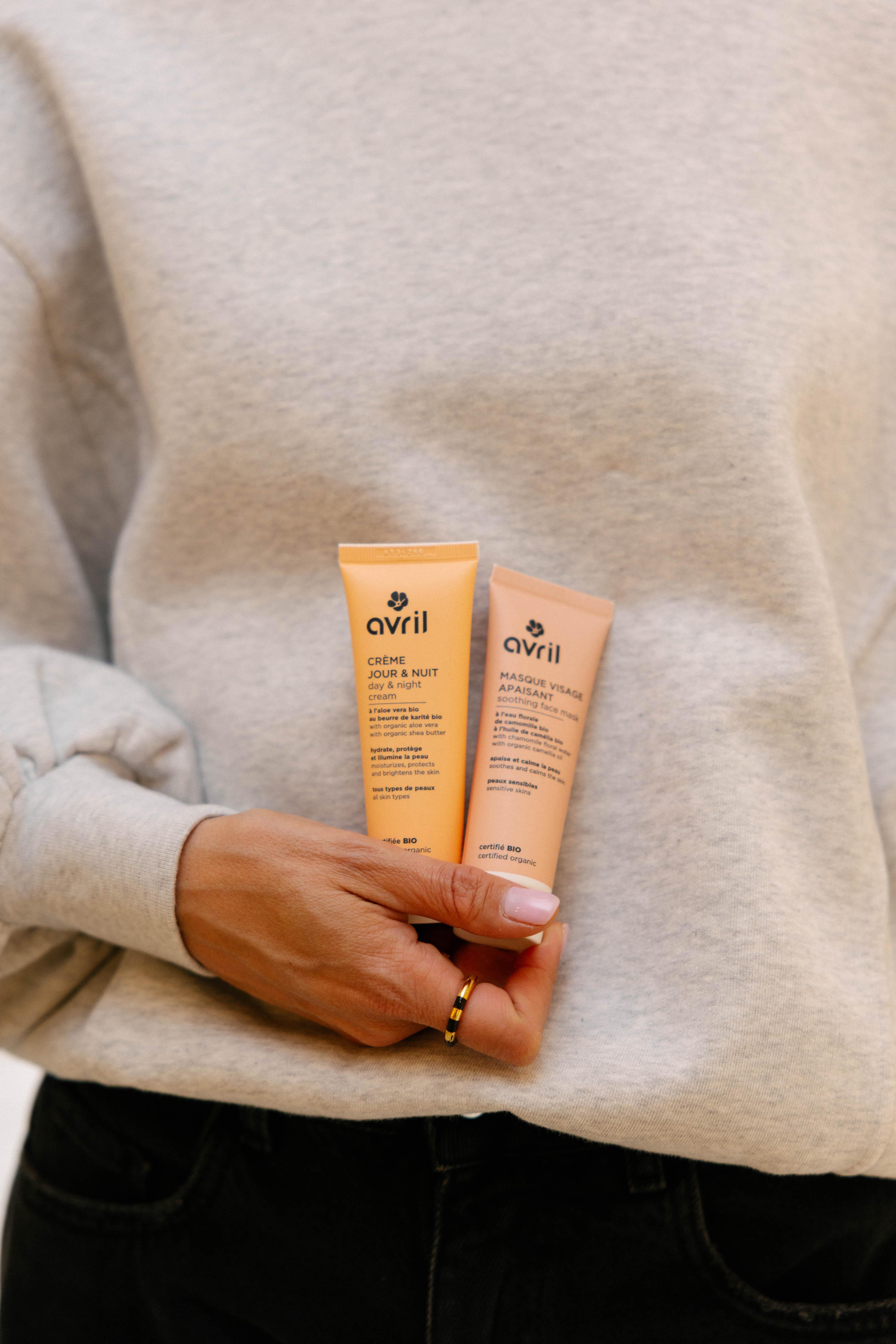 » avril - cadeau (100% off)