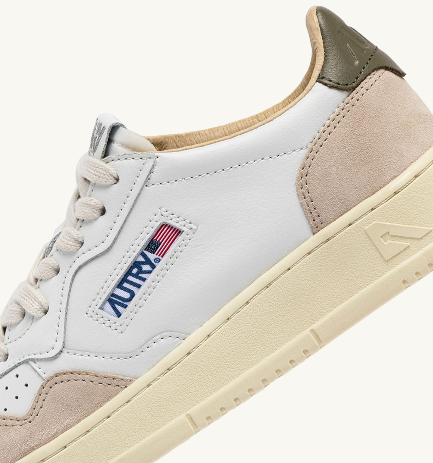 Medalist Low beige and khaki sneaker 