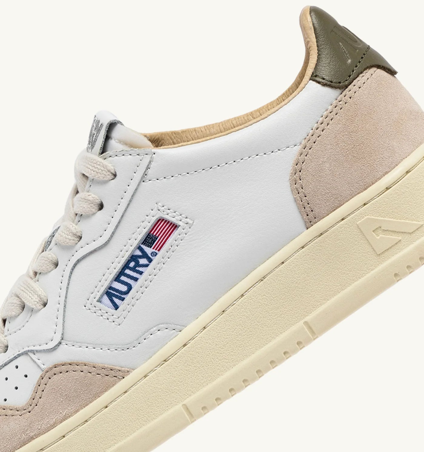 Baskets Medalist Low beige & kaki
