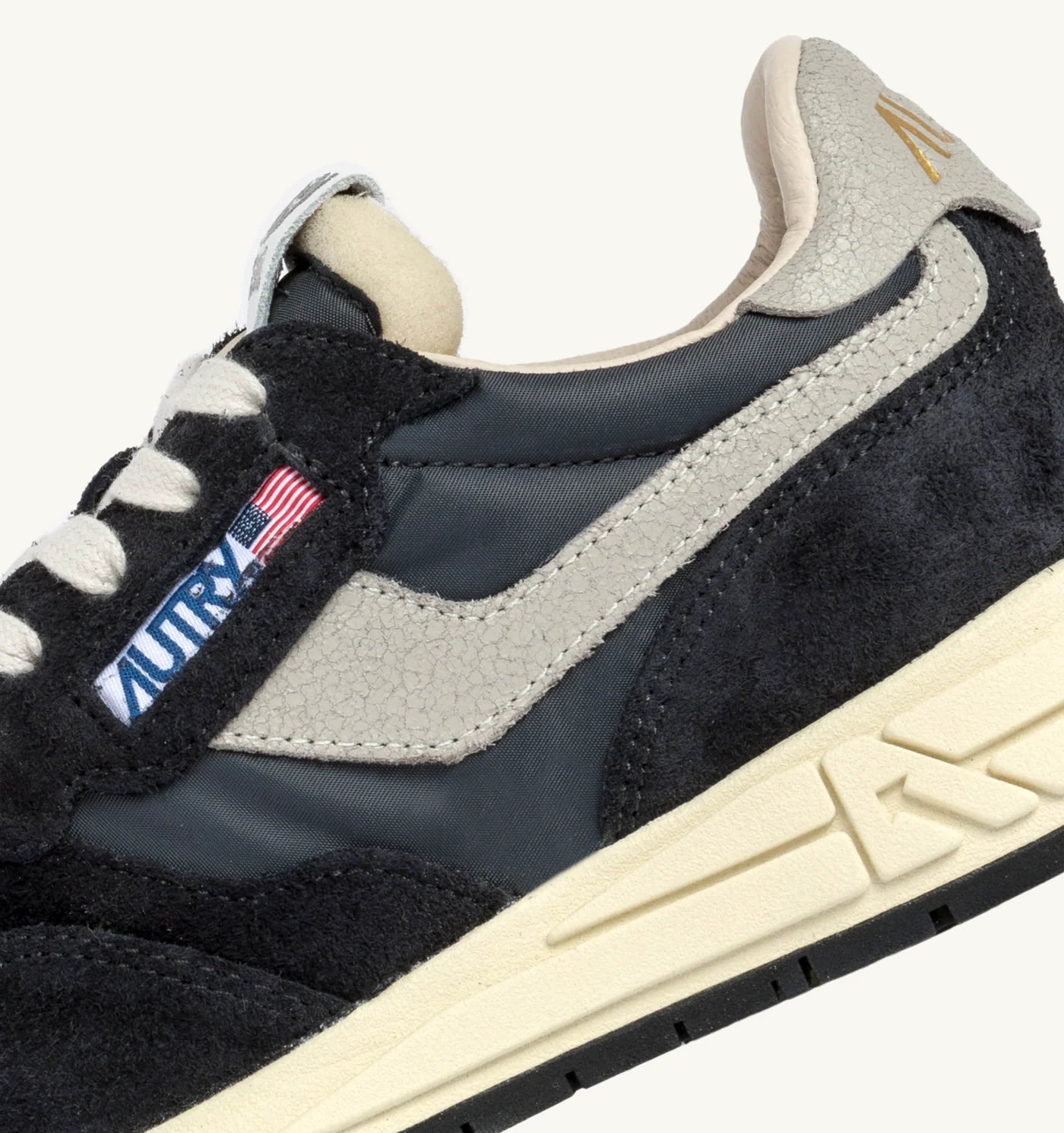 Baskets Reelwind Low black & white