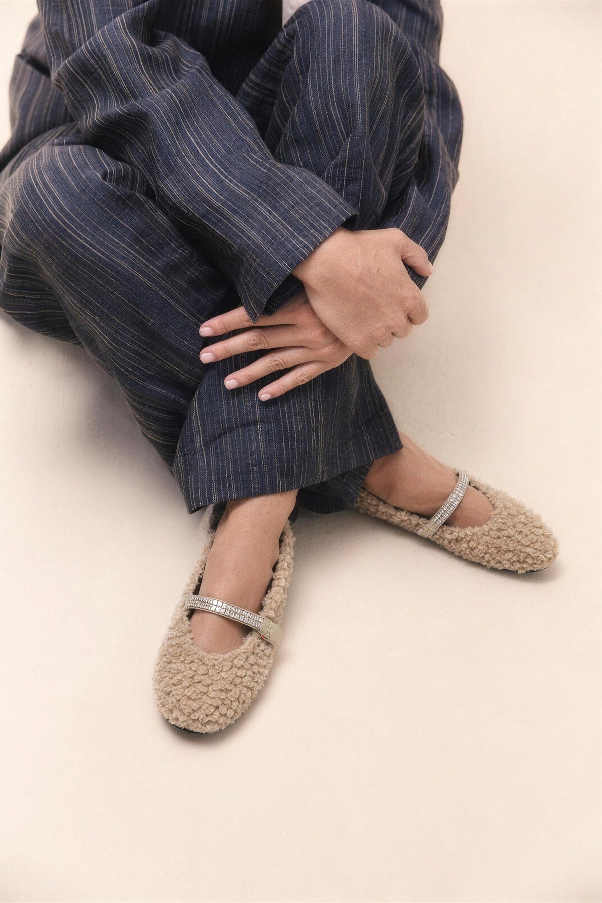Ballerines teddy CHAFIA Guglielmo Rotta, beige, portées