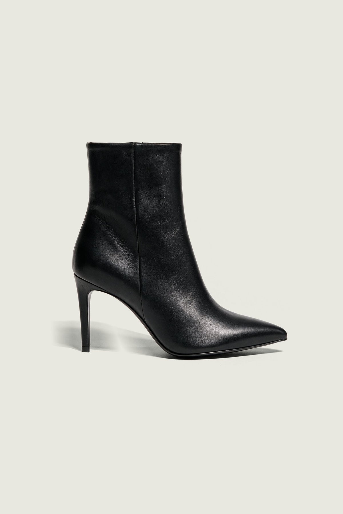 Boots pointues ATENA Guglielmo Rotta, noir, vue de profil
