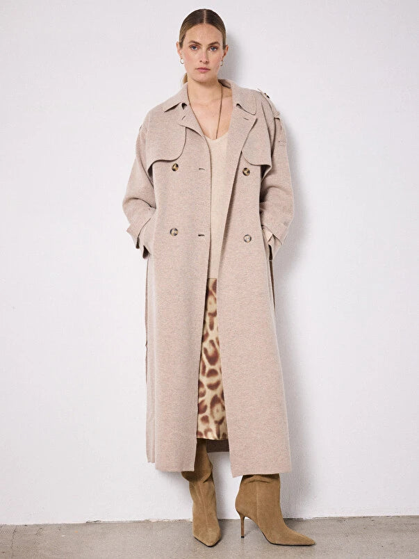 Talia kasjmier trenchcoat