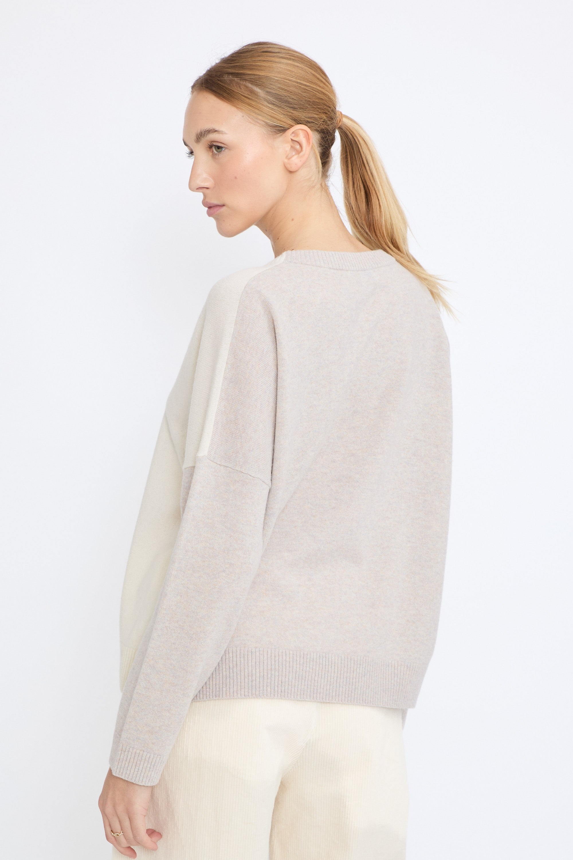 Pull NOEMIE