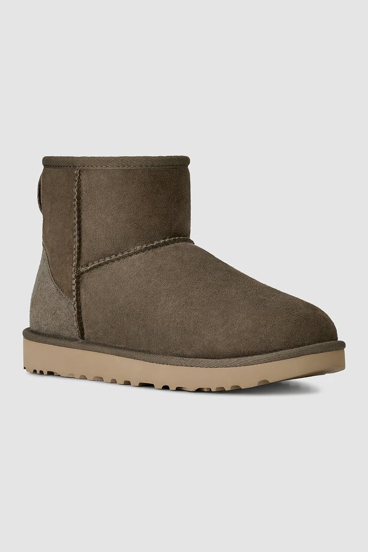 UGG Classic Mini II